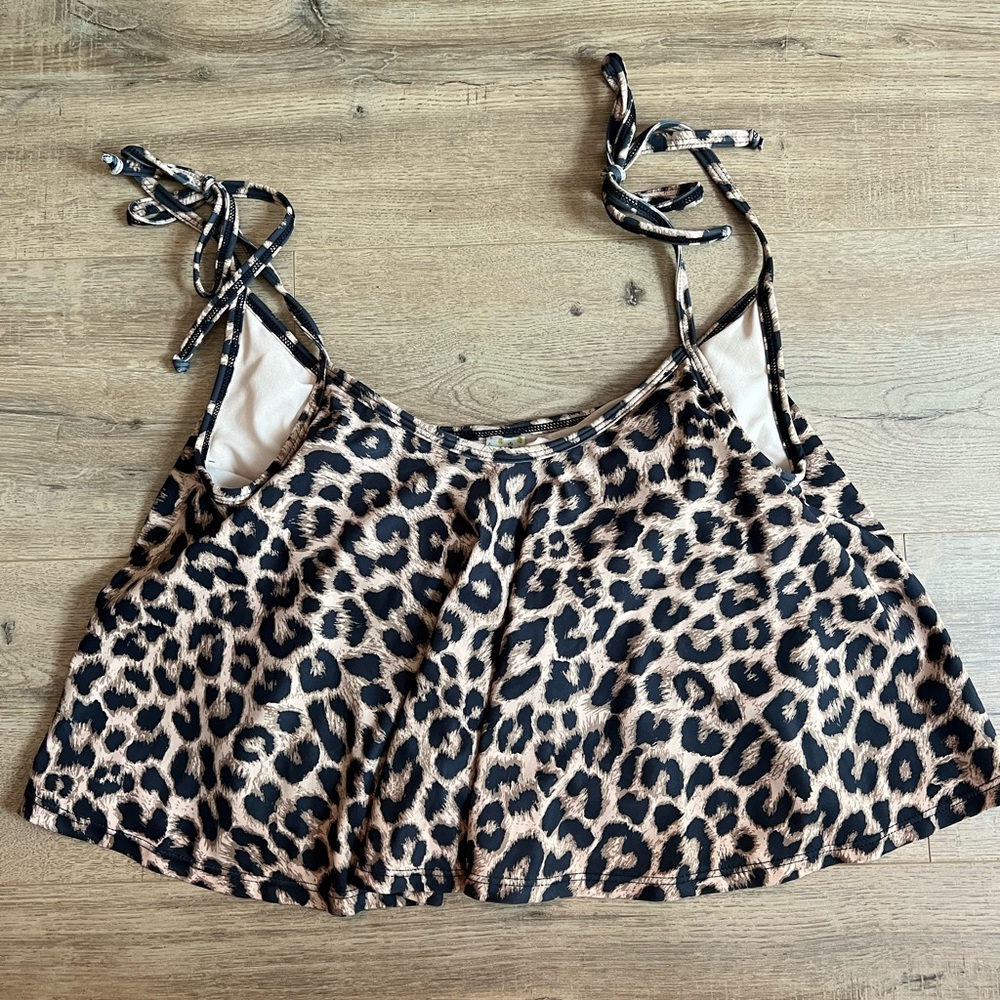 L Kortni Jeane Swing Top